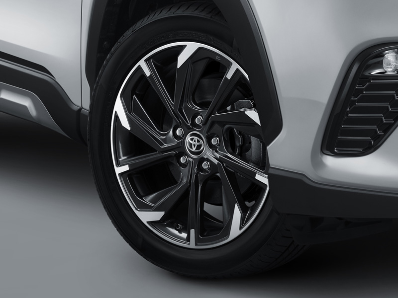 18 GR-S Alloy Wheel