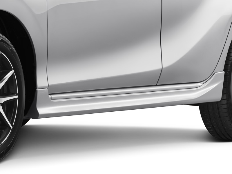 GR Side Skirt