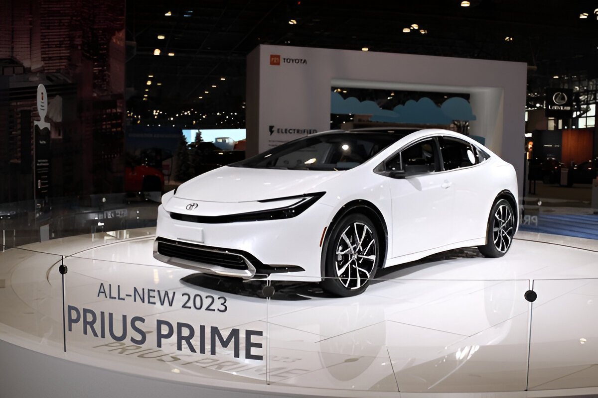 Kendaraan Hybrid dengan Biaya Operasional Rendah, Solusi Hemat dan Ramah Lingkungan
