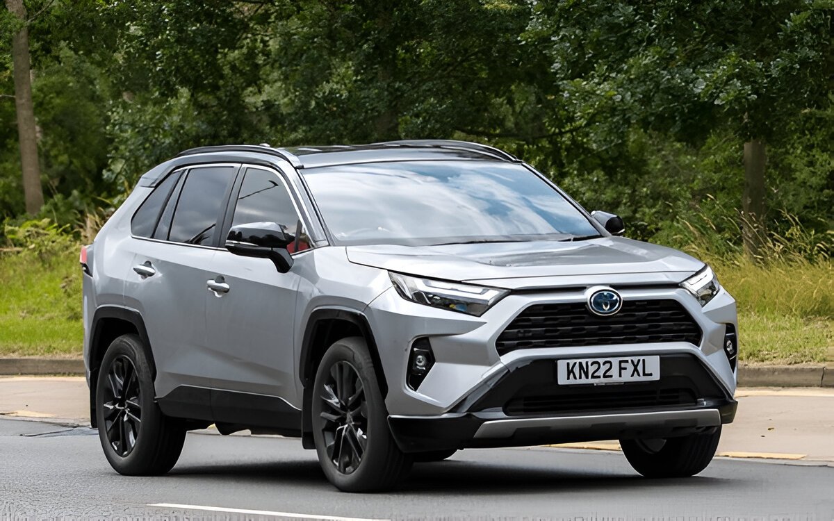 Mobil Hybrid dengan Teknologi Terbaru untuk Pengalaman Berkendara Lebih Efisien