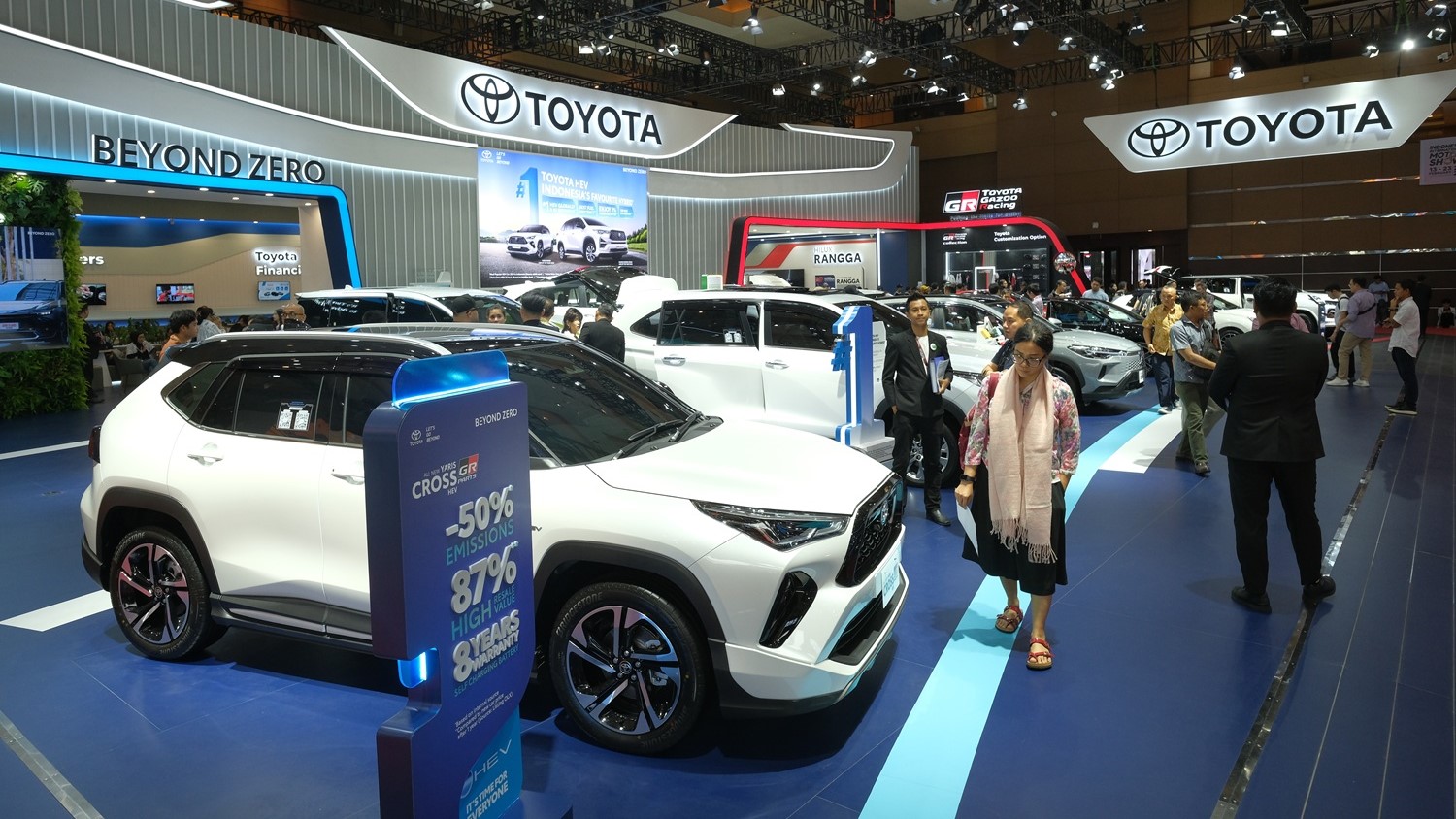 IIMS 2025: Toyota Raih 2.728 SPK, Mobil Hybrid Produksi Lokal Makin Diminati, Insentif PPnBM 3% dan Momen Persiapan Libur Lebaran Berikan Stimulus yang Tepat