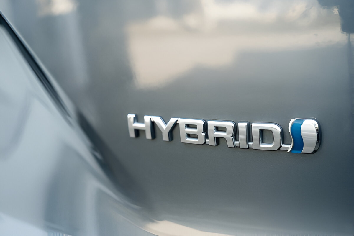 Mobil Hybrid Toyota Yang Hemat Energi dengan Performa Optimal