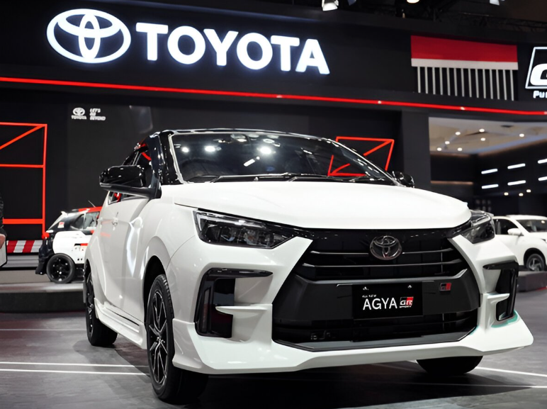 Pakai Toyota Agya dari Dulu, Ini Review Lengkap Toyota Agya untuk Pemula
