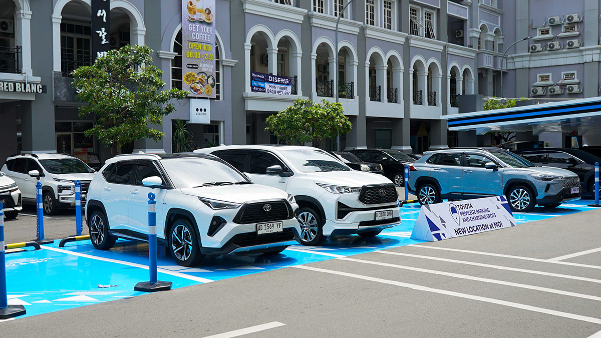 Ekosistem Charging Spot Toyota: Tersedia di Dealer Resmi, Rest Area, dan Mall Bergengsi yang Juga Dilengkapi Fasilitas Parkir Gratis