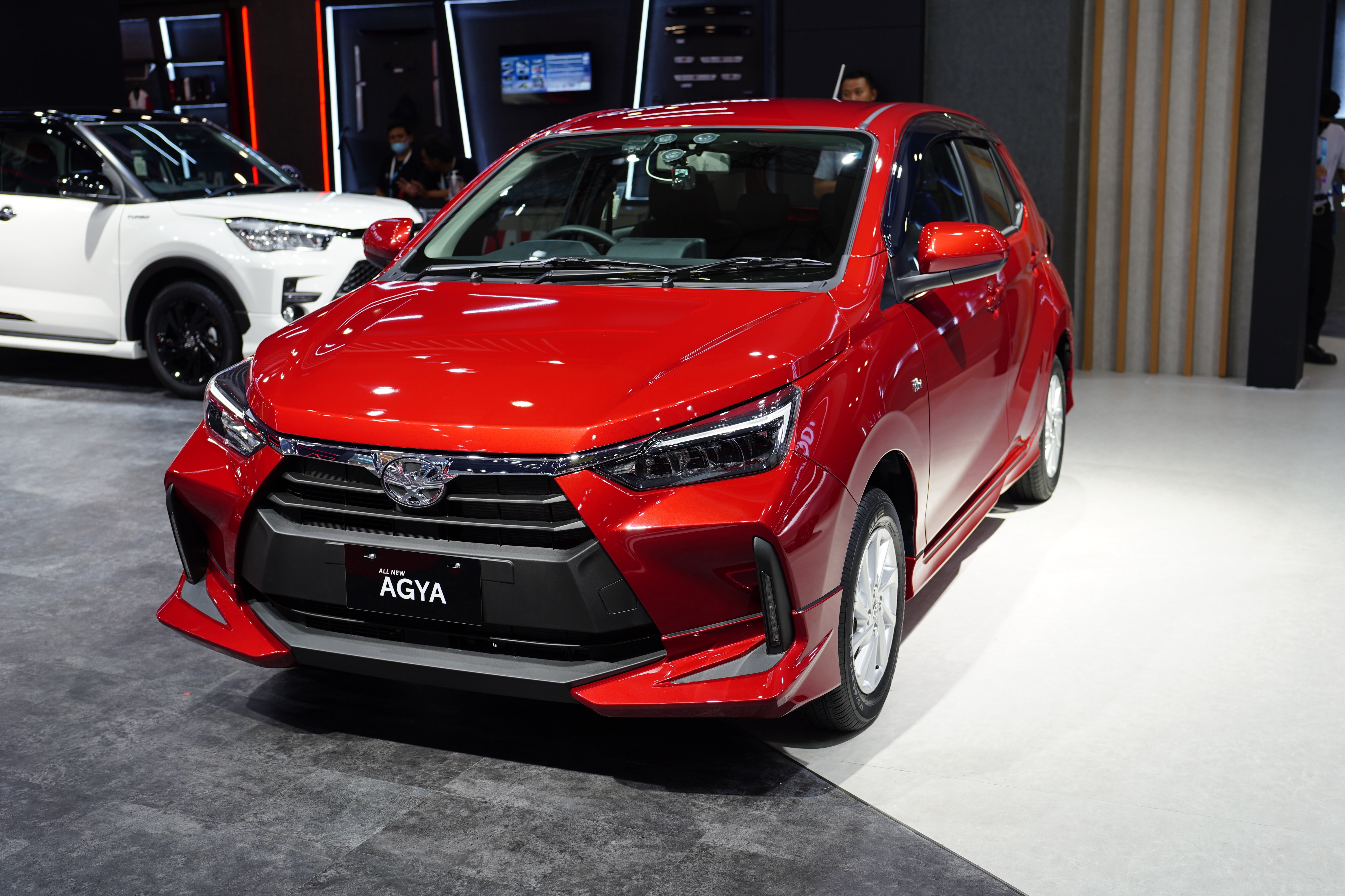 Cicilan Mobil Agya, Lebih Untung Beli Baru atau Bekas? Simak Simulasinya!