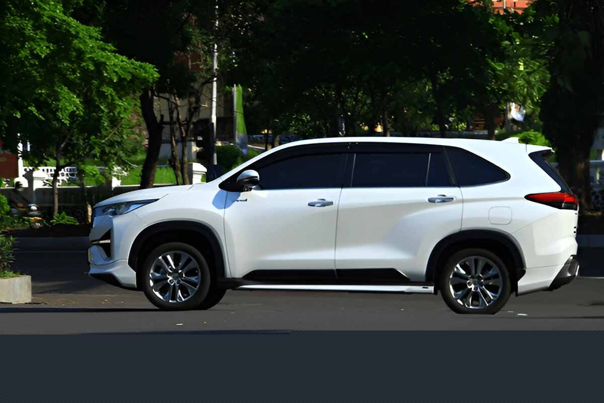Tips Pilih Mobil Hybrid untuk Pemula agar Tak Salah Ambil Keputusan