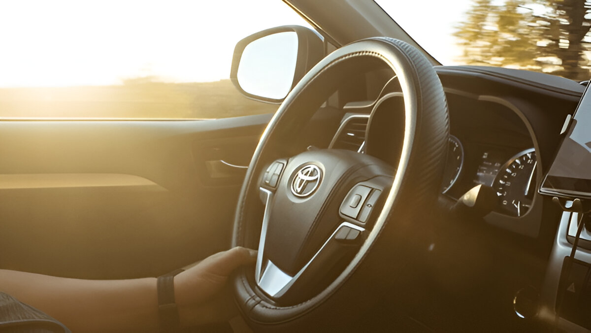 Jangan Anggap Remeh Ini Deretan Fitur Keselamatan Toyota Agya yang Menolong di Jalan