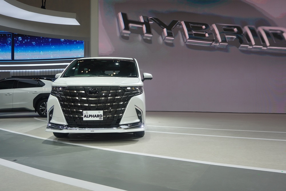 Mengupas Tuntas Plus Minus Teknologi Mobil Hybrid untuk Penggunaan Harian