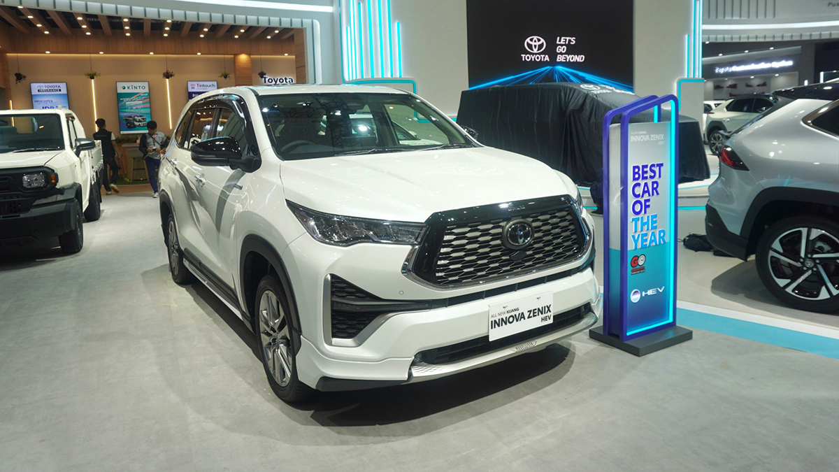 Resale Value Penting, Begini Cara Toyota Menjaga Nilai Jual Kembali Mobil Hybrid, Insentif PPnBM 3 Persen Bikin Harga Makin Terjangkau