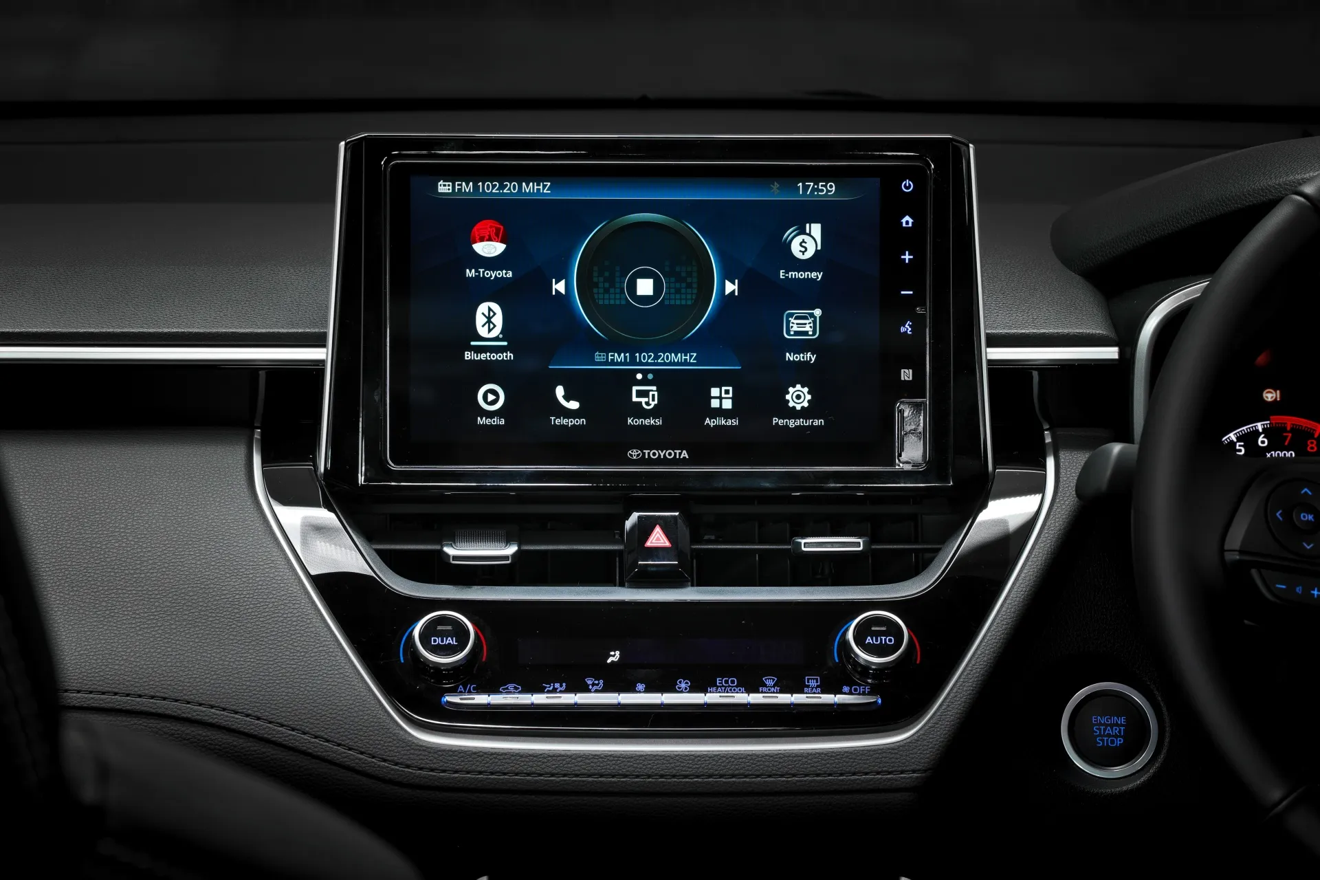 Mau Hiburan Lengkap di Mobil Simak Review Fitur Ini