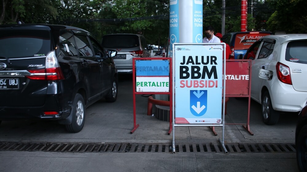 Solusi Hemat Perjalanan Jauh dengan Mobil yang Irit BBM Tahun Ini