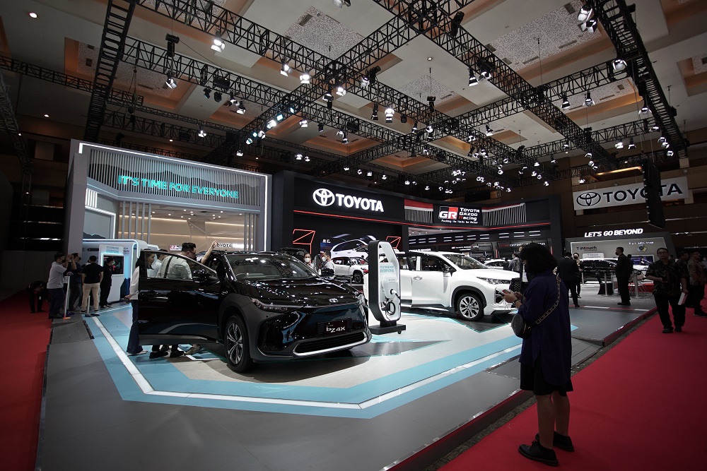 Manfaatkan Dukungan Pemerintah Lewat Insentif Mobil Hybrid yang Berlaku