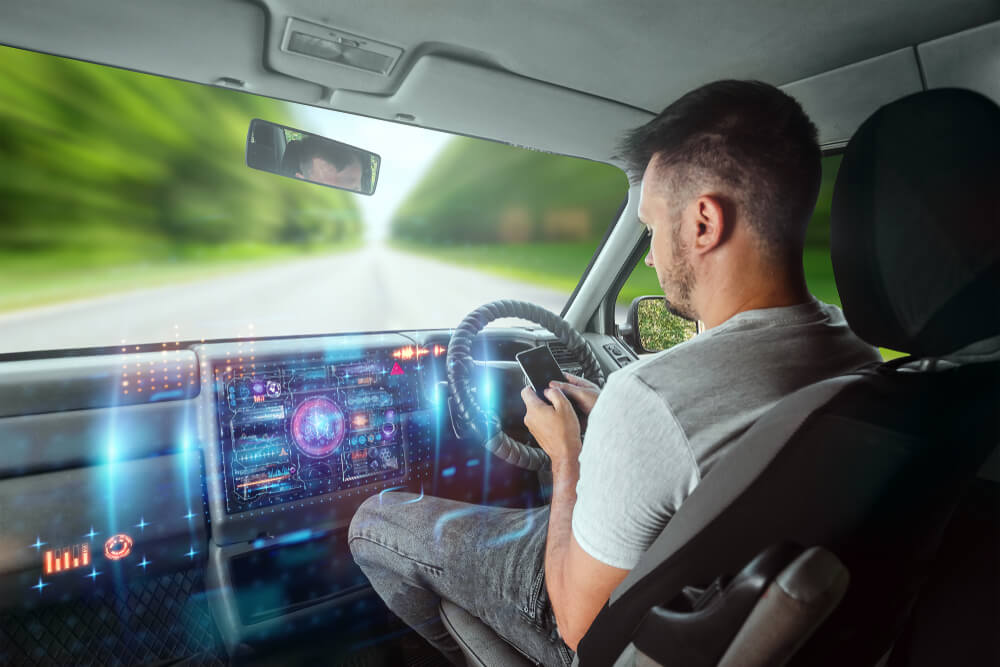 Mengupas Teknologi di Balik Efisiensi dan Cara Kerja Mobil Hybrid