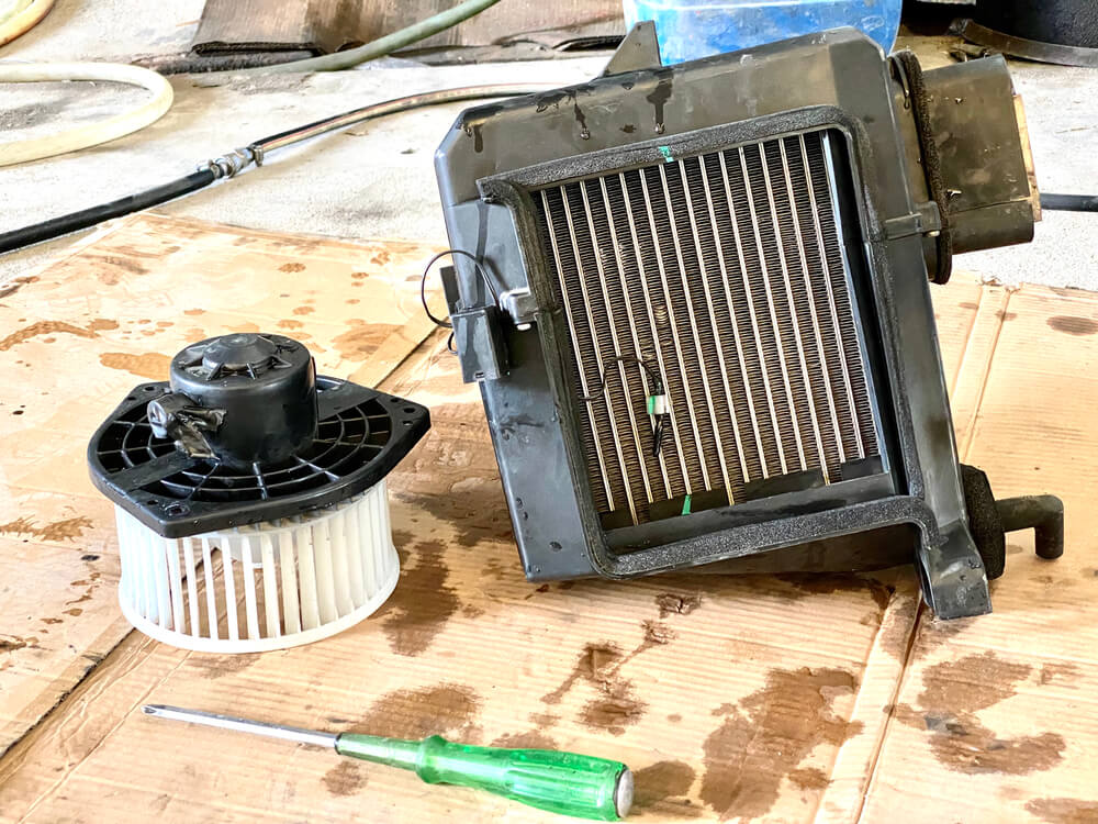 Kenali Fungsi Evaporator Mobil Agar Kabin Tetap Sejuk Sepanjang Jalan