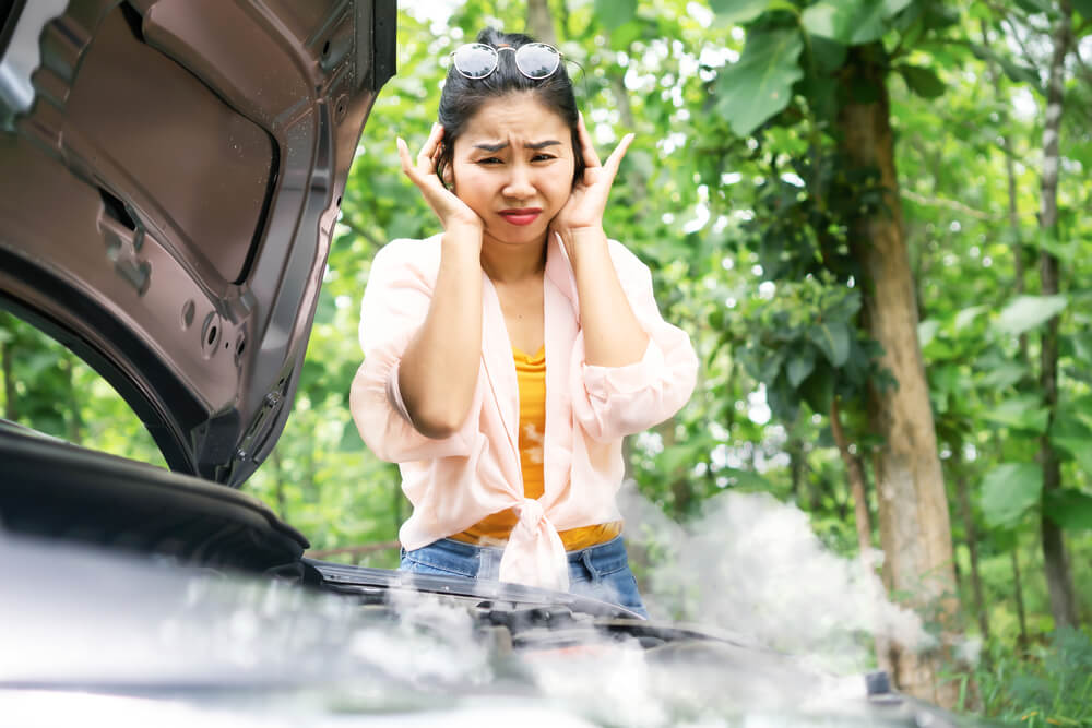 Jangan Panik di Tengah Jalan, Ini Cara Mengatasi Overheat Mesin Mobil dengan Cepat