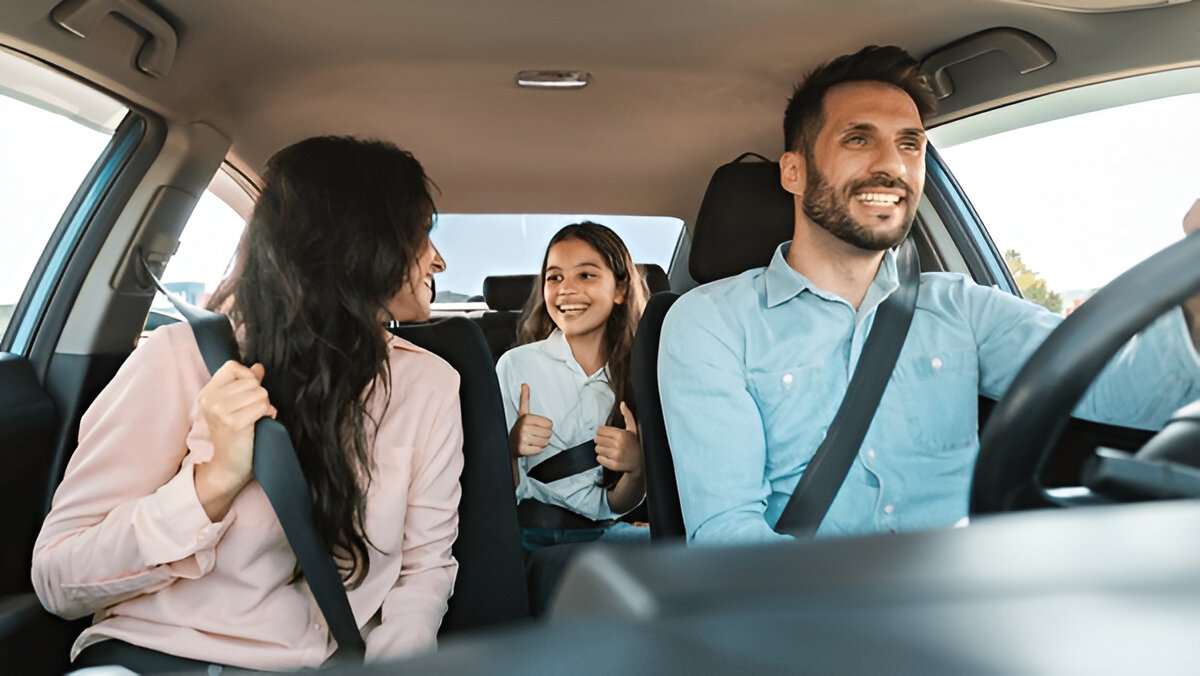 Ciptakan Liburan Akhir Tahun Hemat dan Tetap Nyaman Bersama Mobil Keluarga